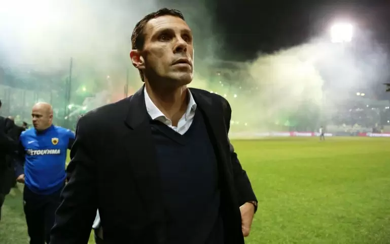 Gustavo Poyet en el AEK Atenas de Grecia
