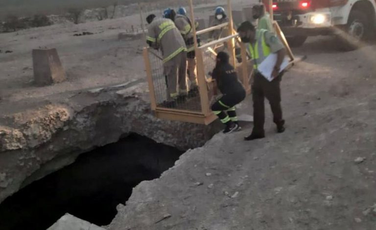 «Es un milagro»: rescatan a joven que estuvo cinco días atrapado en un pozo en Tarapacá