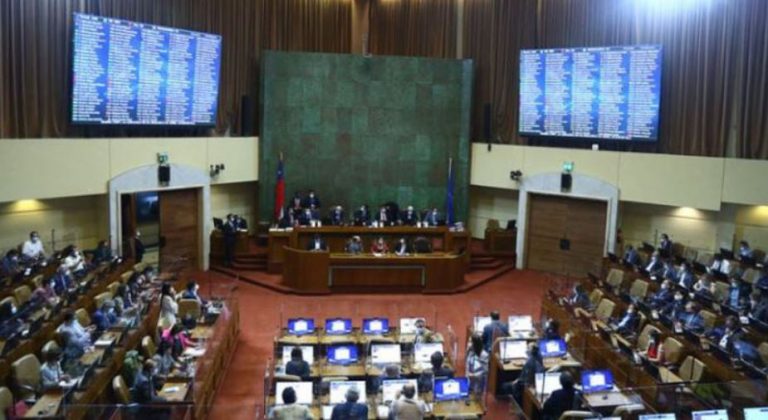 En plena pandemia: Cámara rechazó transporte gratuito para los días de elecciones