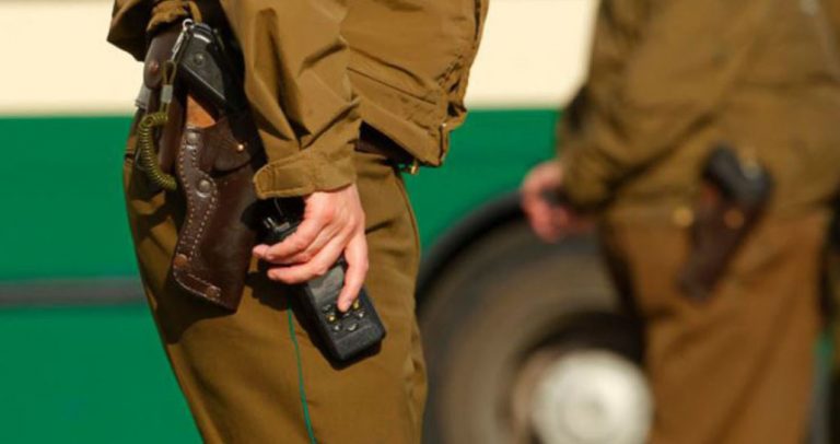 Delincuente intentó atropellar a carabinero con auto de alta gama robado: fue baleado en el rostro