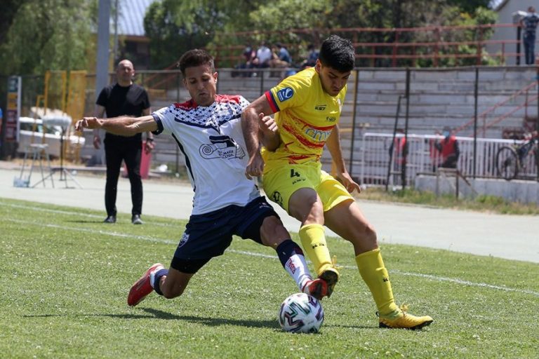 Duelo con olor a final: Deportes Iberia y Recoleta empataron