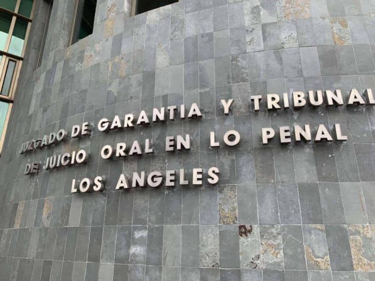 Formalizan a notario suplente de Los Ángeles por autenticar firmas que no correspondían