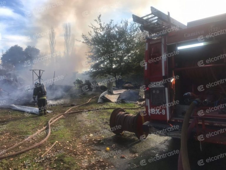 Incendio destruyó por completo una casa en sector rural de Los Ángeles