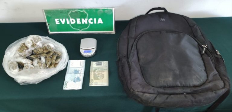 Sujeto de 23 años vendía marihuana en vía pública del centro de Los Ángeles