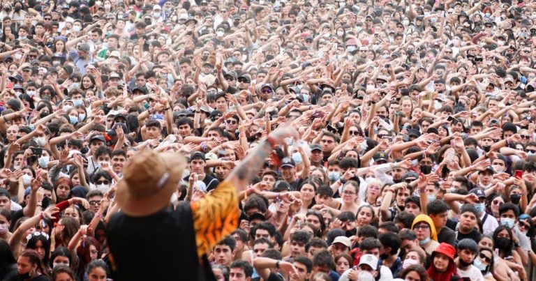 Drake, Billie Eilish, Blink-182 y Rosalía serán parte de LollaCL 2023