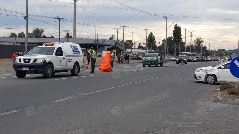 Los Ángeles: Motorista muere al colisionar con auto a alta energía