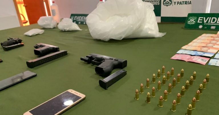 Incautan 6,5 kilos de cocaína y armas en operativo por violencia intrafamiliar en Yumbel