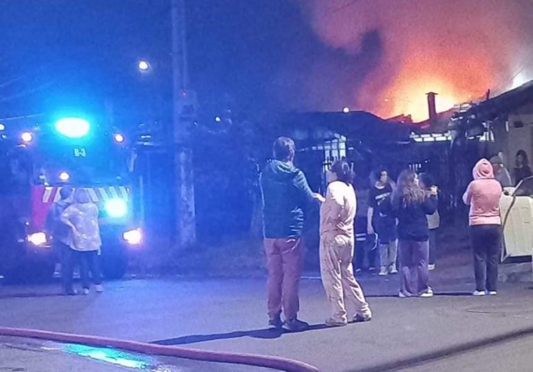 Abuelito no logró salir y murió en incendio a su casa en Laja