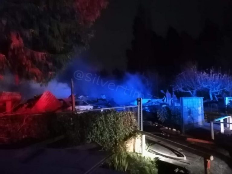 Incendio afectó una casa, un vehículo y una iglesia en la comuna de Cabrero