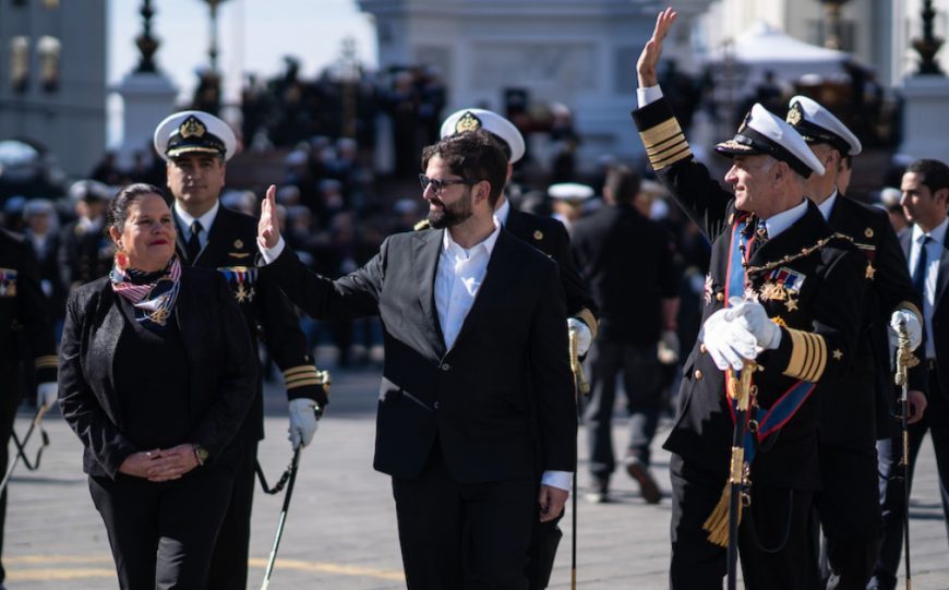 Galería: Multitudinario desfile en honor a las Glorias Navales en Valparaíso